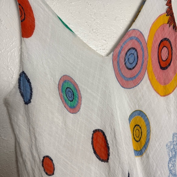 Asymmetrical‎ White Dress with Colorful Dots - Picture 5 of 6